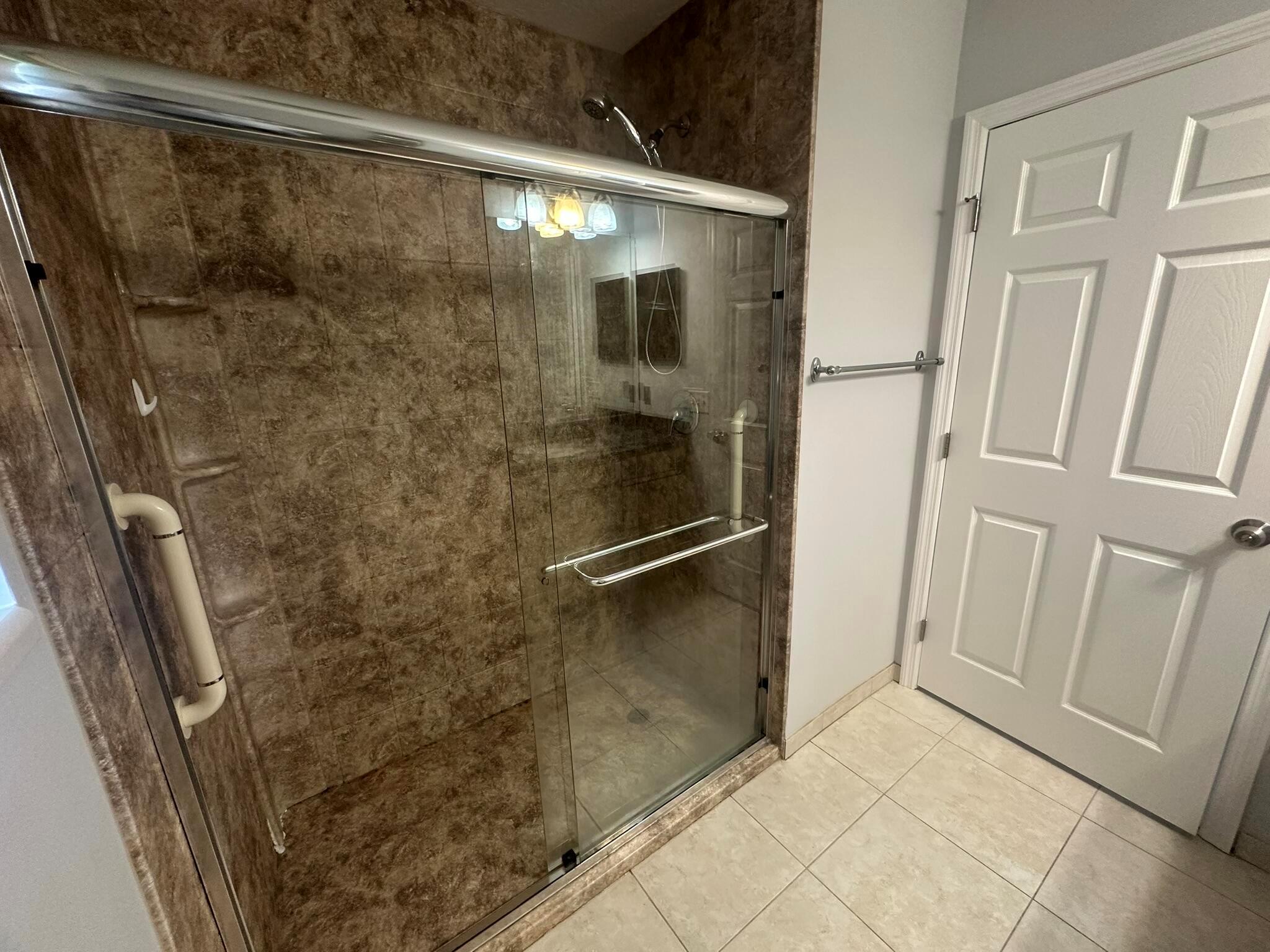 PORT ST LUCIE SECTION 9 - Residential Lease