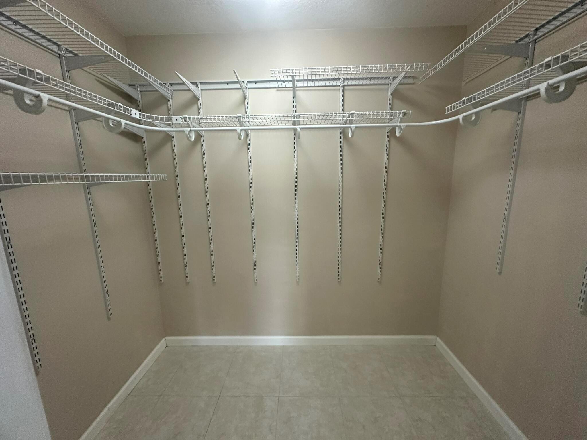 PORT ST LUCIE SECTION 9 - Residential Lease