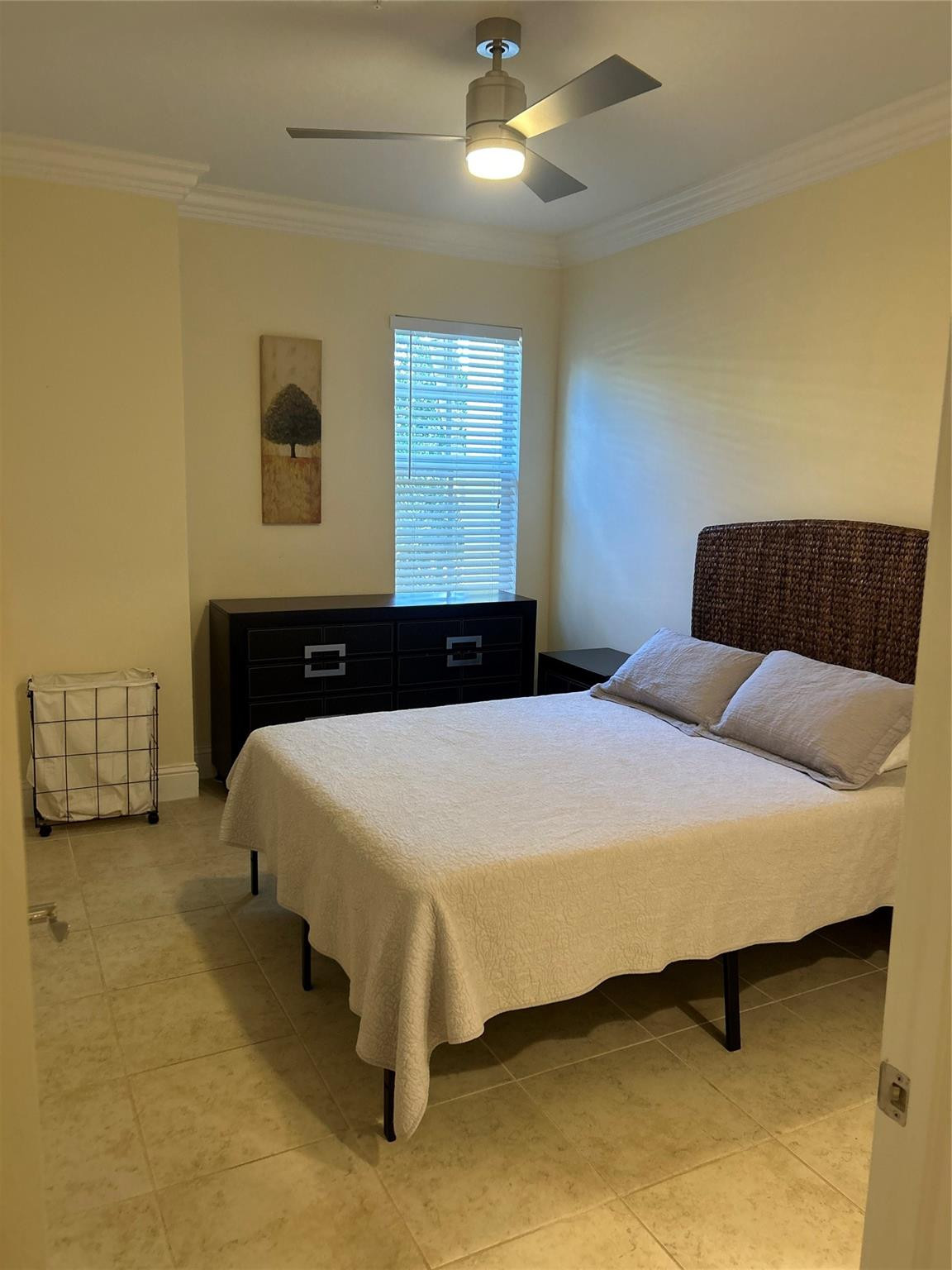 LATITUDE - Residential Lease