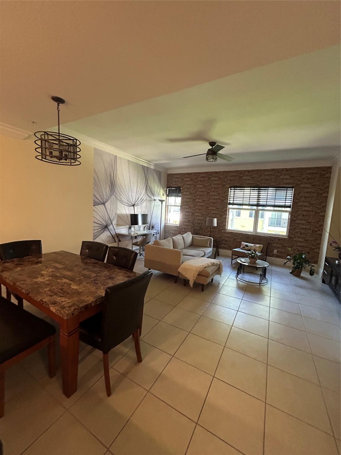 LATITUDE - Residential Lease