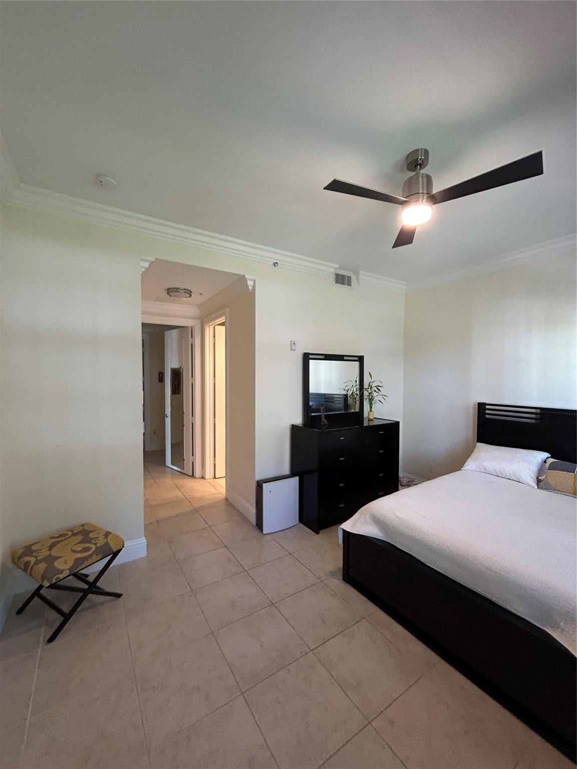 LATITUDE - Residential Lease