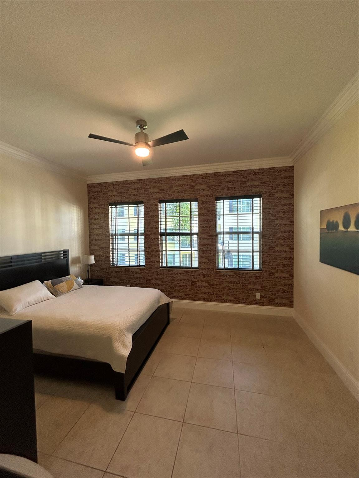 LATITUDE - Residential Lease