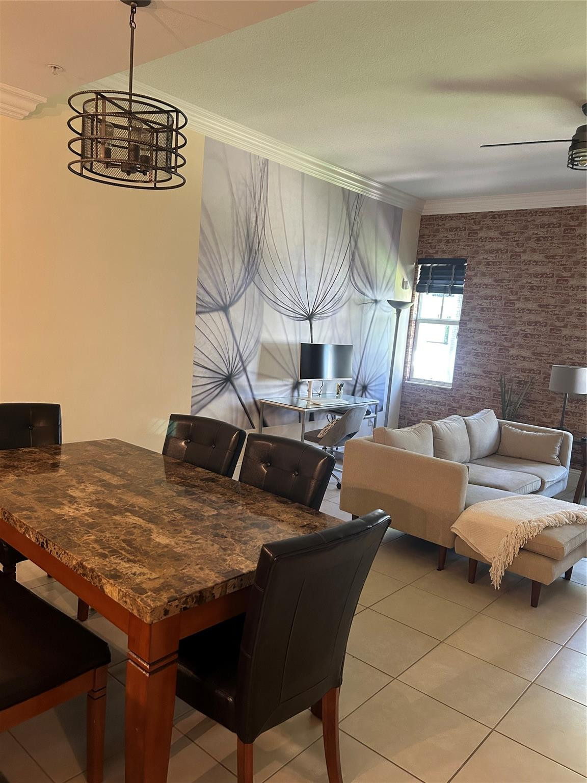 LATITUDE - Residential Lease