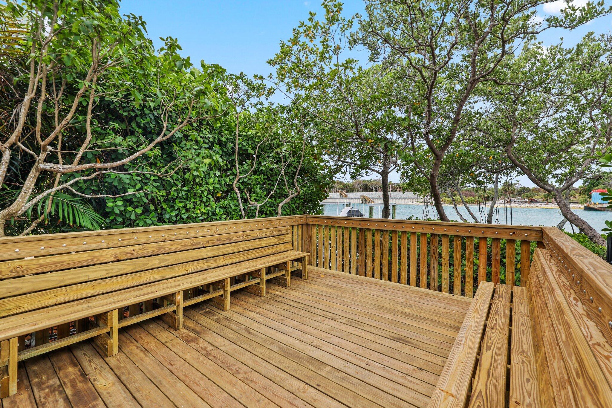 JUPITER INLET BEACH COLONY - Residential