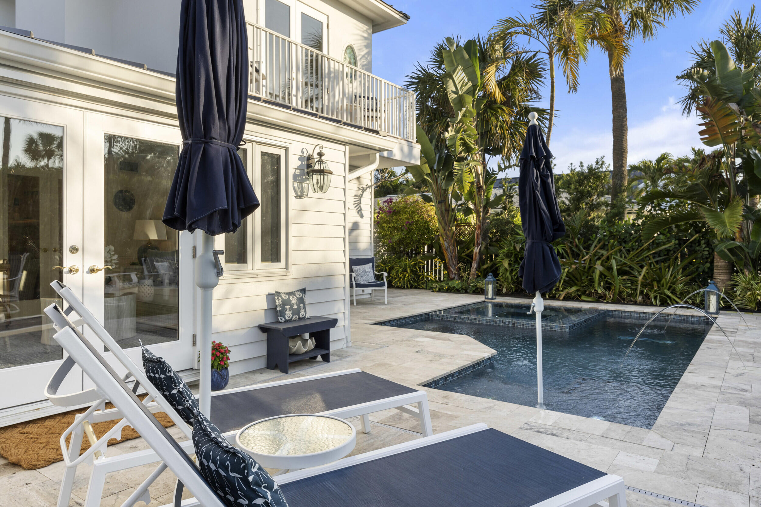 JUPITER INLET BEACH COLONY - Residential
