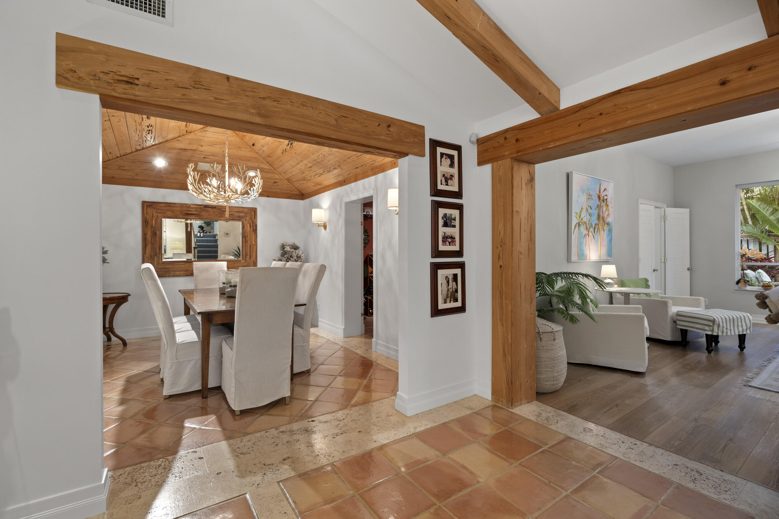 JUPITER INLET BEACH COLONY - Residential