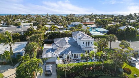 Photo of 122 Lighthouse Drive, Jupiter Inlet Colony, FL 33469 (MLS # B26000297)