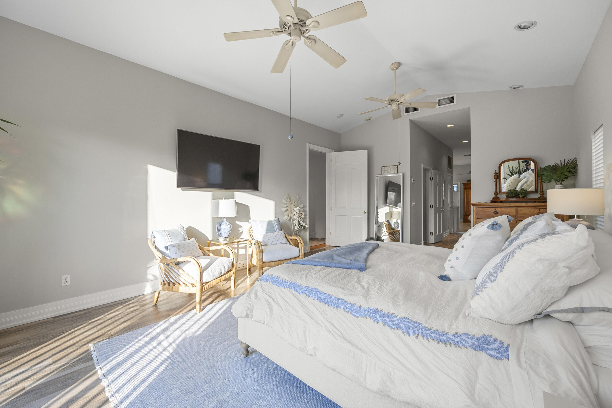 JUPITER INLET BEACH COLONY - Residential