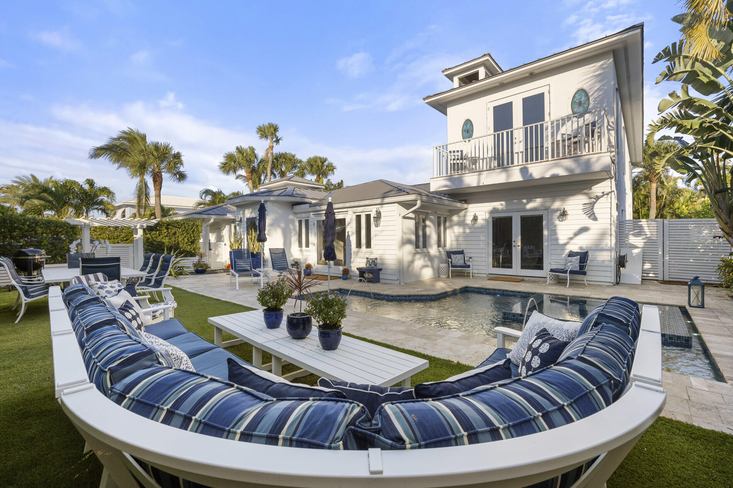 JUPITER INLET BEACH COLONY - Residential