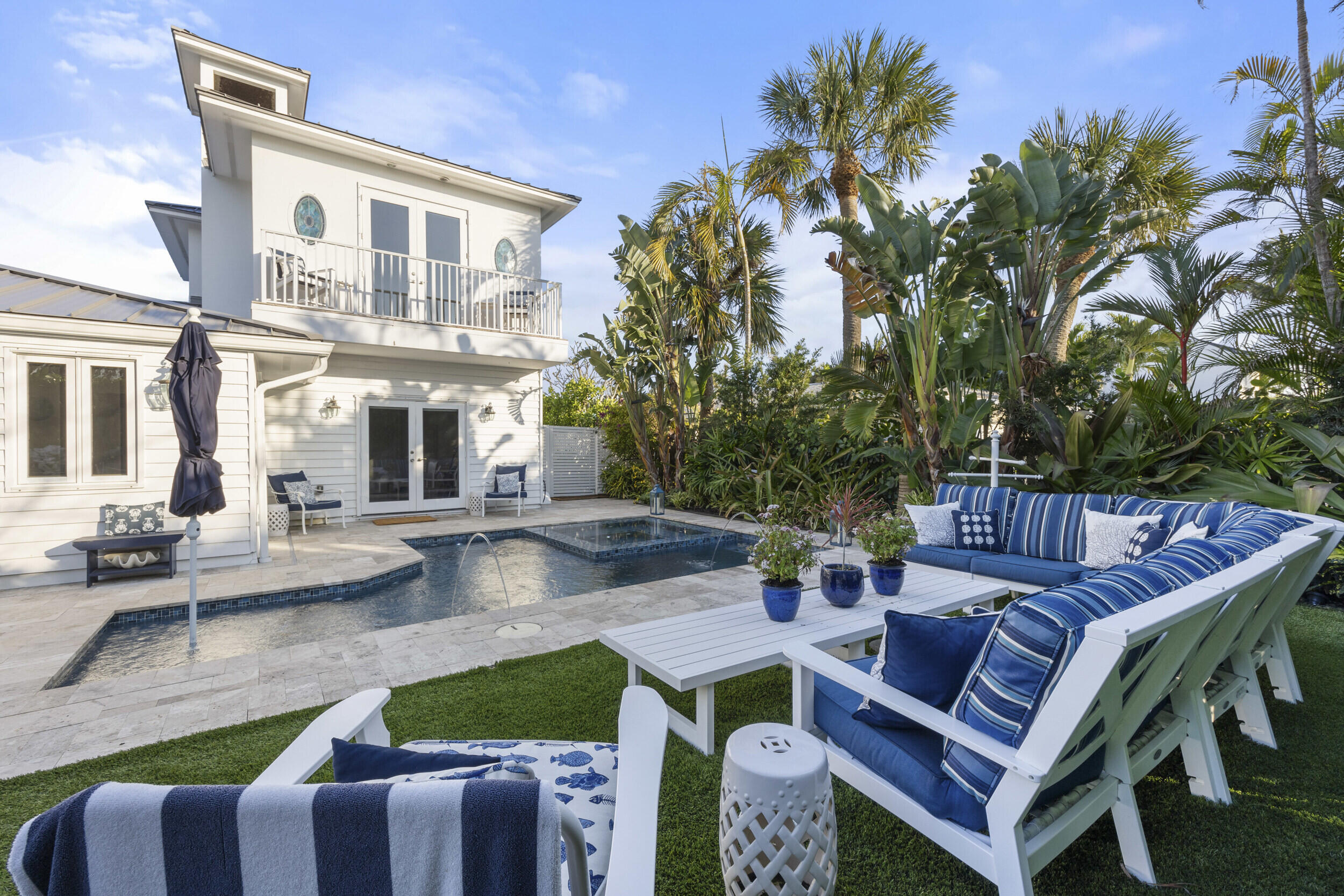 JUPITER INLET BEACH COLONY - Residential