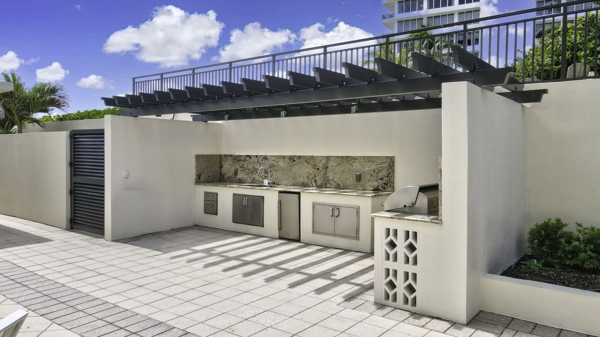 SABAL SHORES APTS CONDO - Residential