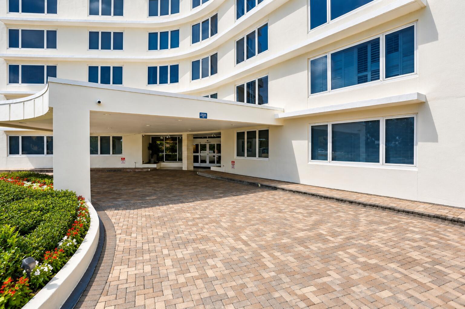 SABAL SHORES APTS CONDO - Residential