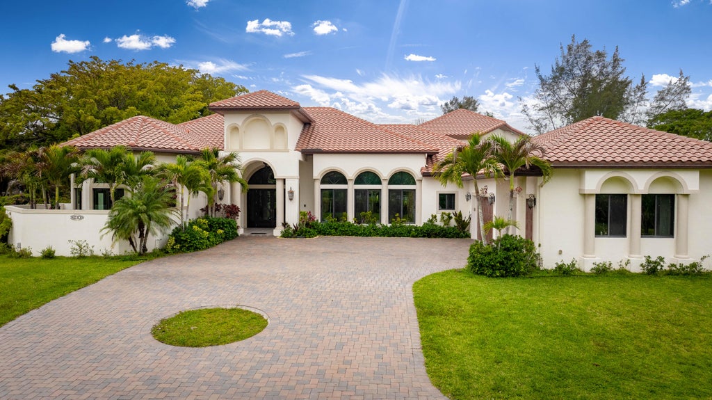 Photo of 2943 B Road, Loxahatchee Groves, FL 33470 (MLS # B26085008)