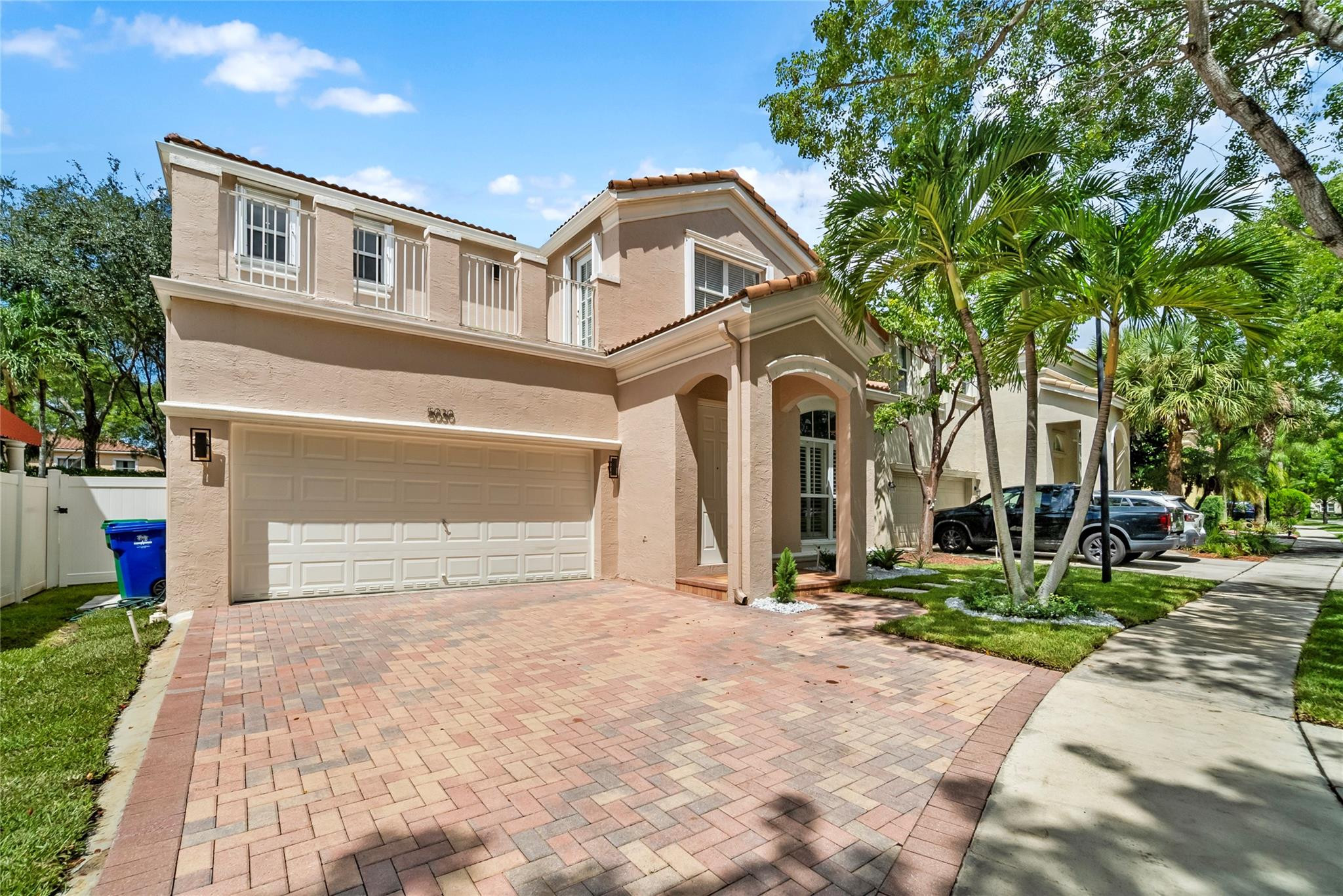 RIVIERA ISLES III - Residential Lease