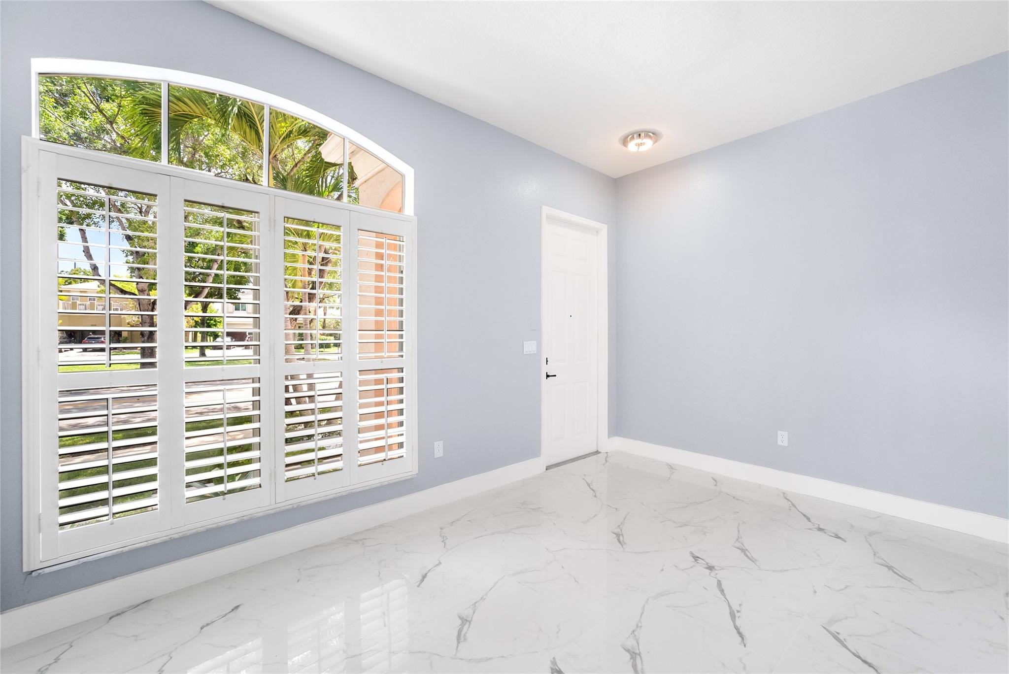 RIVIERA ISLES III - Residential Lease