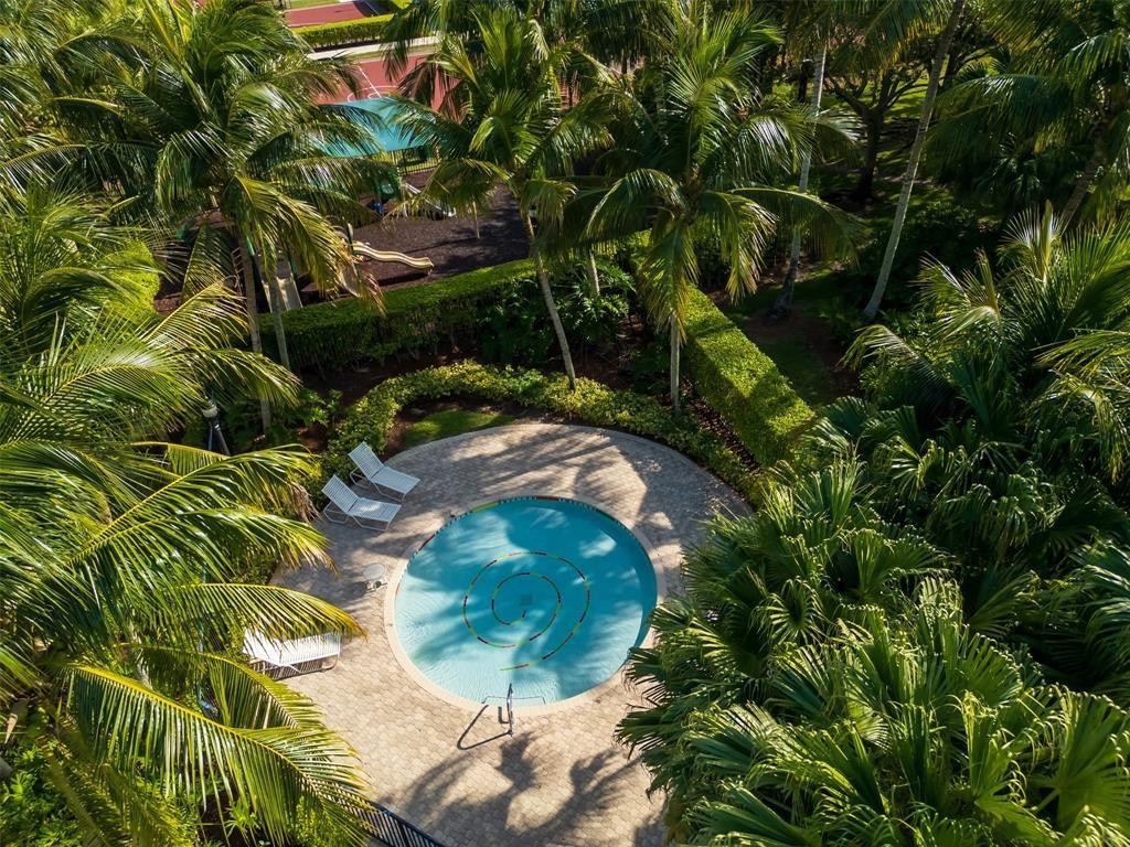 RIVIERA ISLES III - Residential Lease