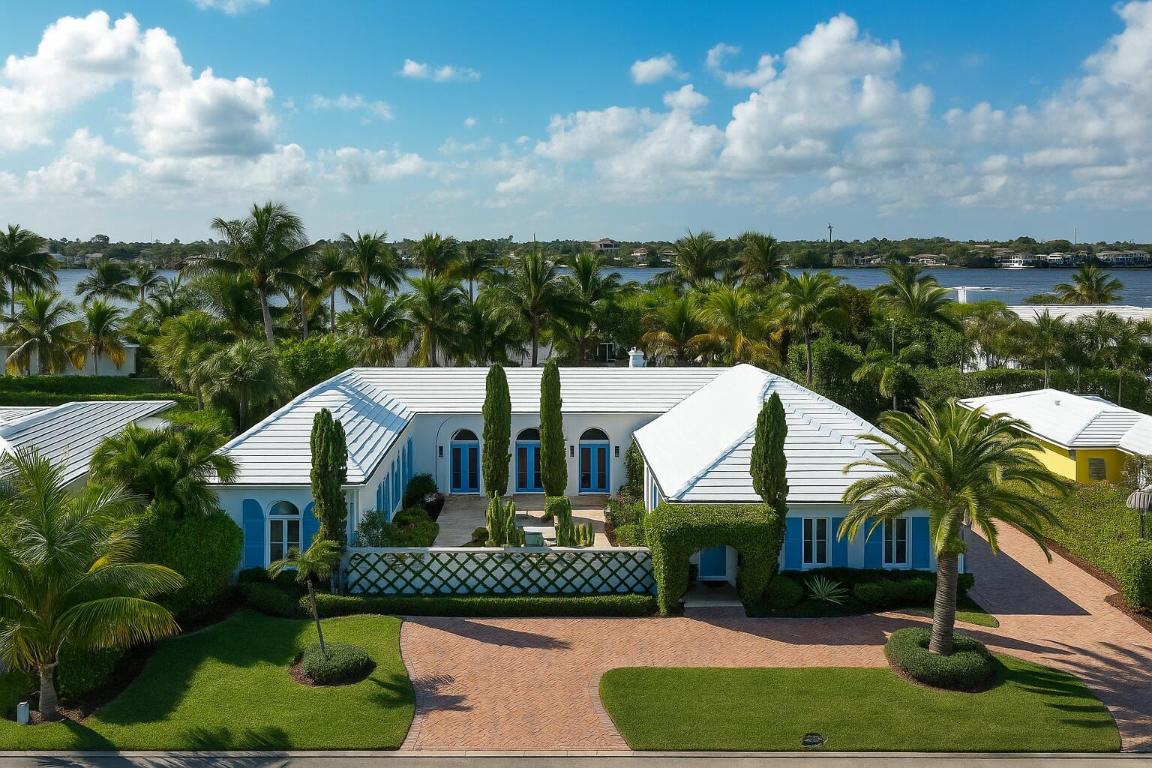 2258 Ibis Isle Road E