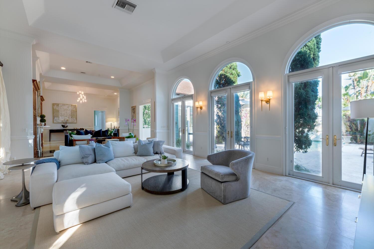 IBIS ISLE - Residential Lease