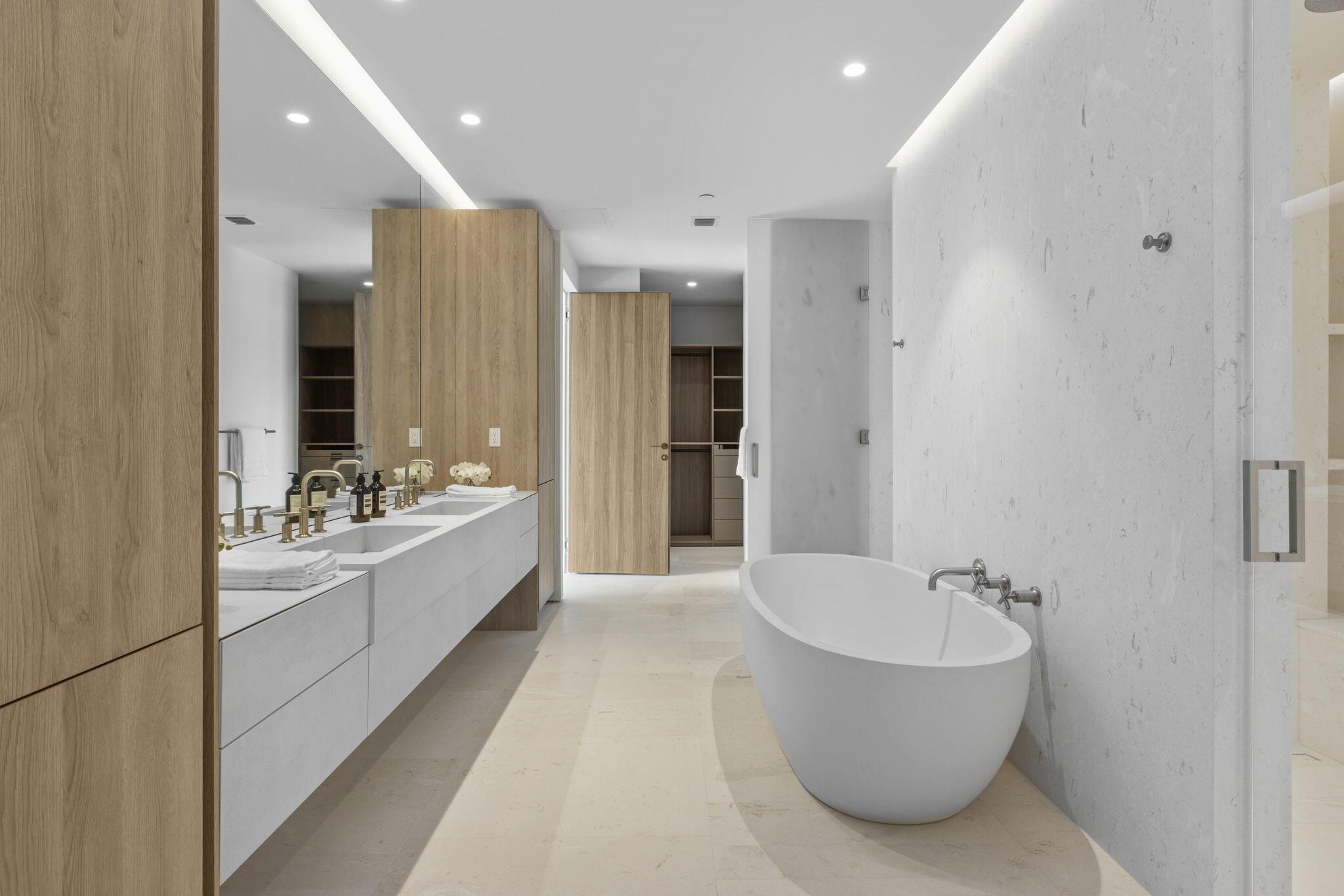 1515 FLAGLER CONDO - Residential