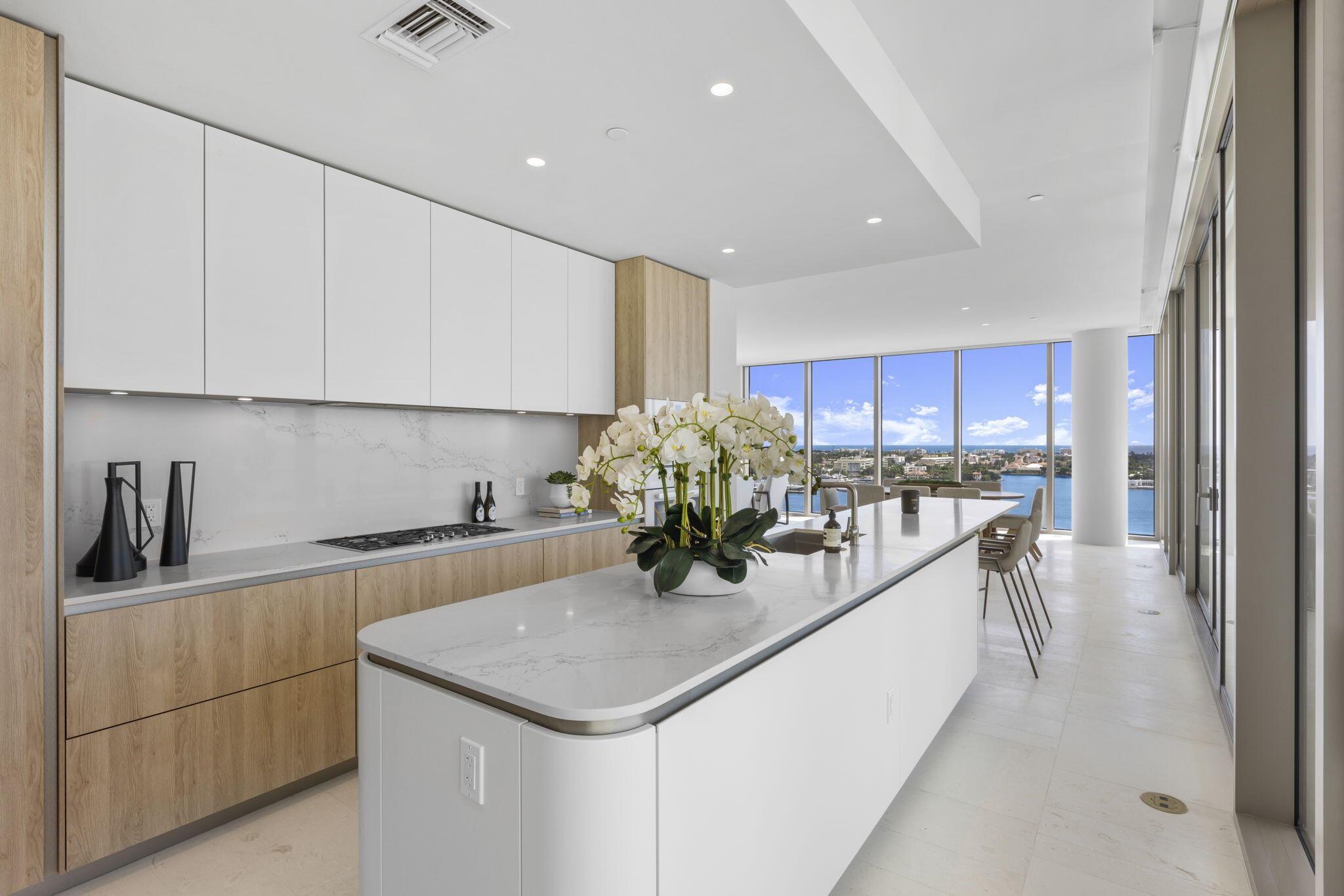 1515 FLAGLER CONDO - Residential