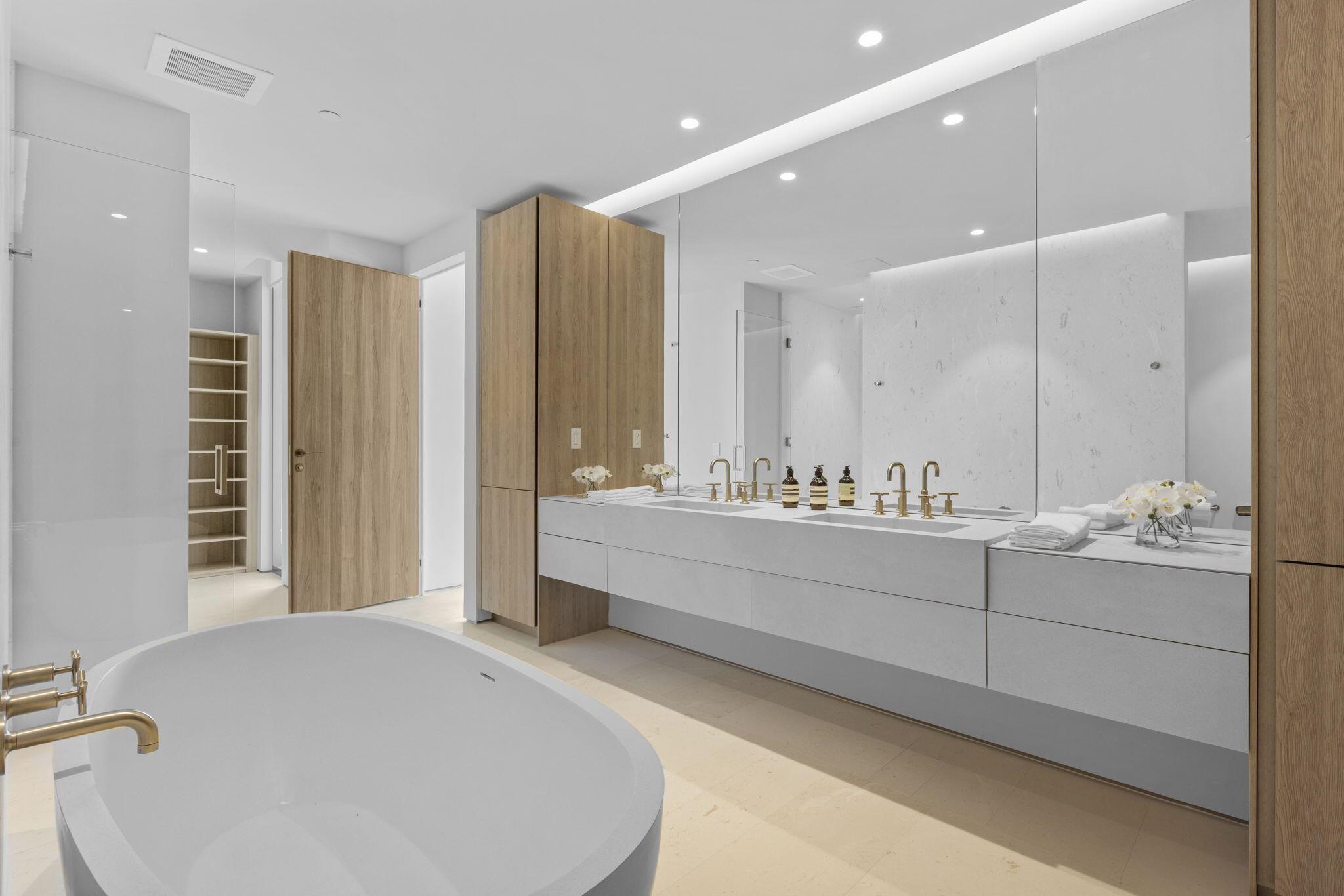 1515 FLAGLER CONDO - Residential