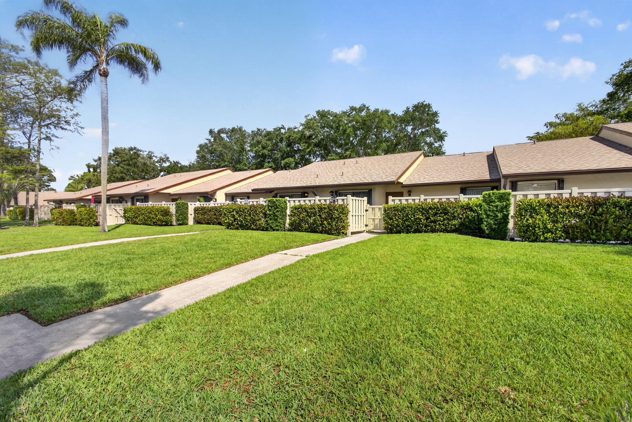 PALM CLUB VILLAGE I CONDO - Residential