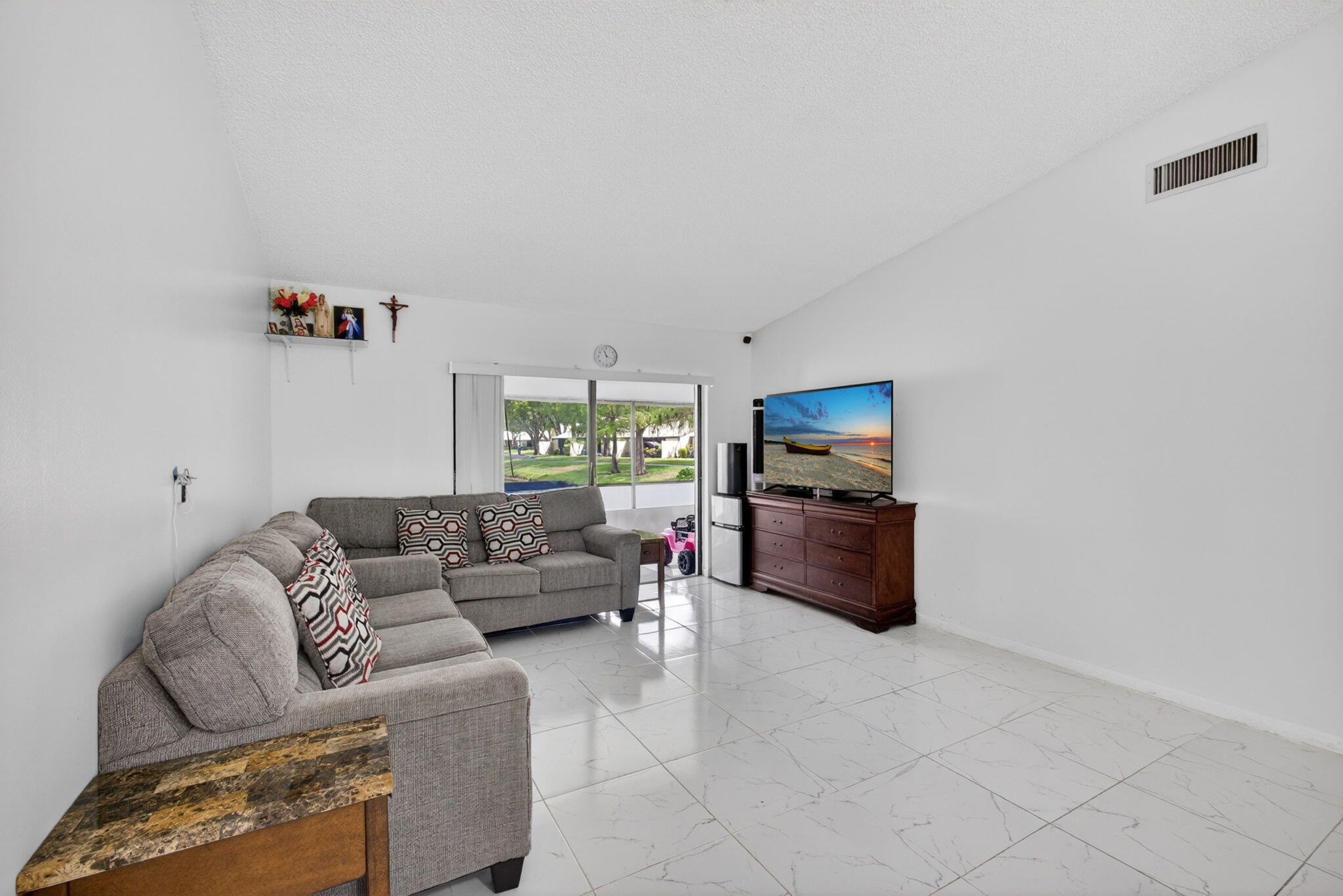 PALM CLUB VILLAGE I CONDO - Residential