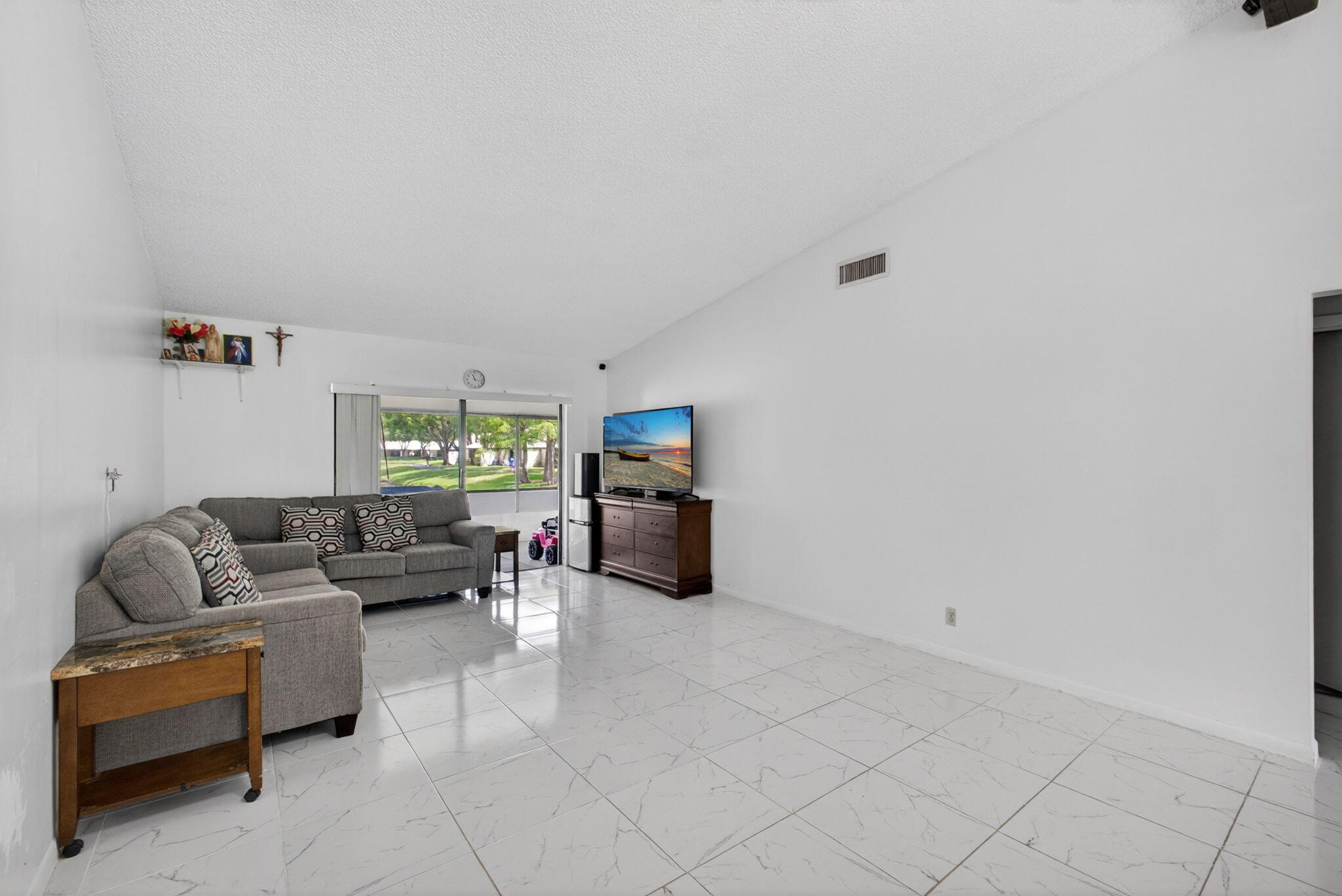 PALM CLUB VILLAGE I CONDO - Residential