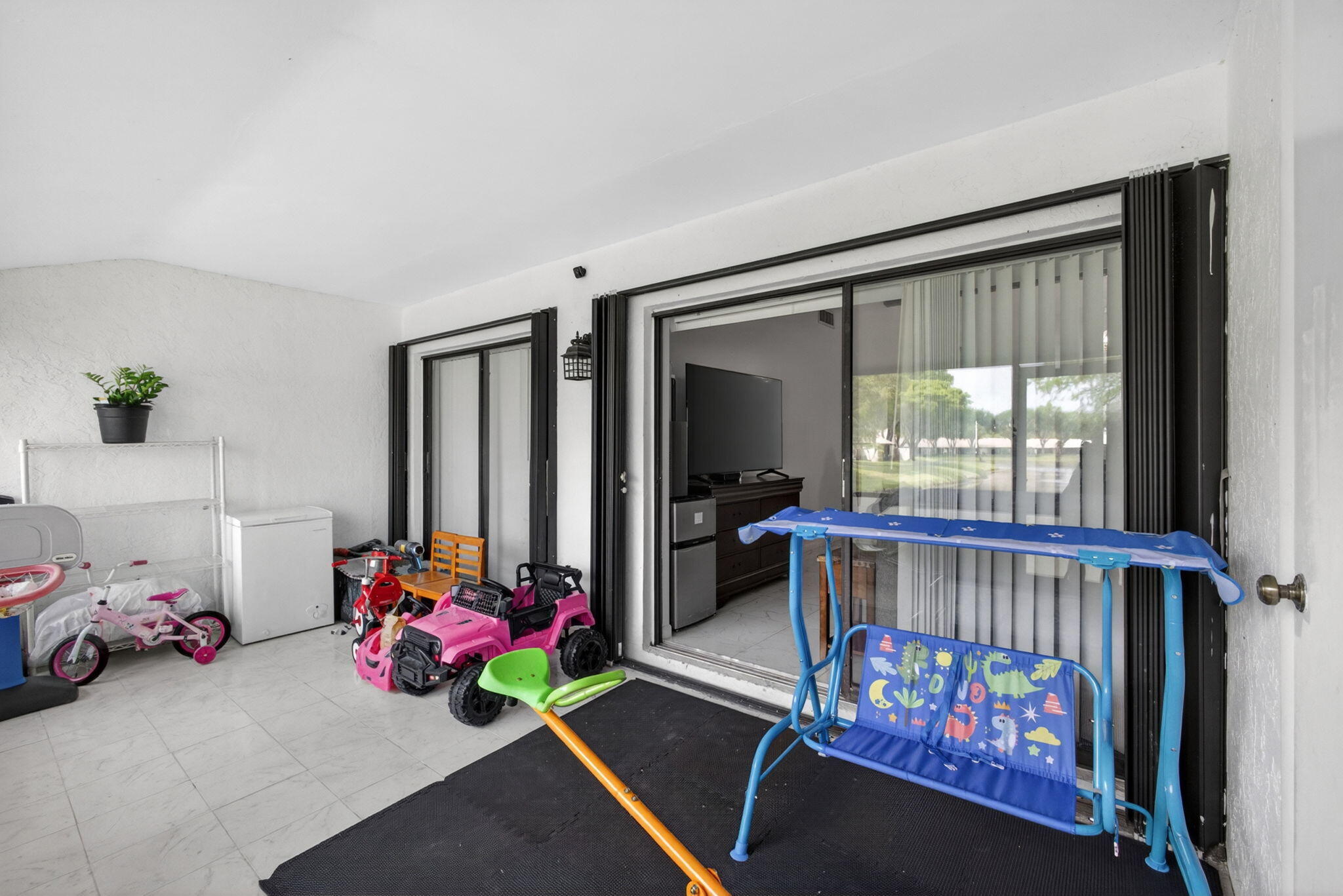 PALM CLUB VILLAGE I CONDO - Residential