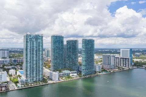 Condominium in Miami FL 480 31st St St.jpg