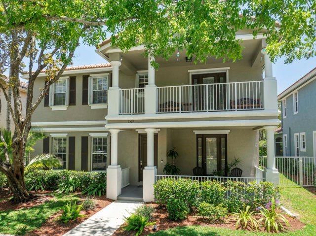 1507 Fenton Dr