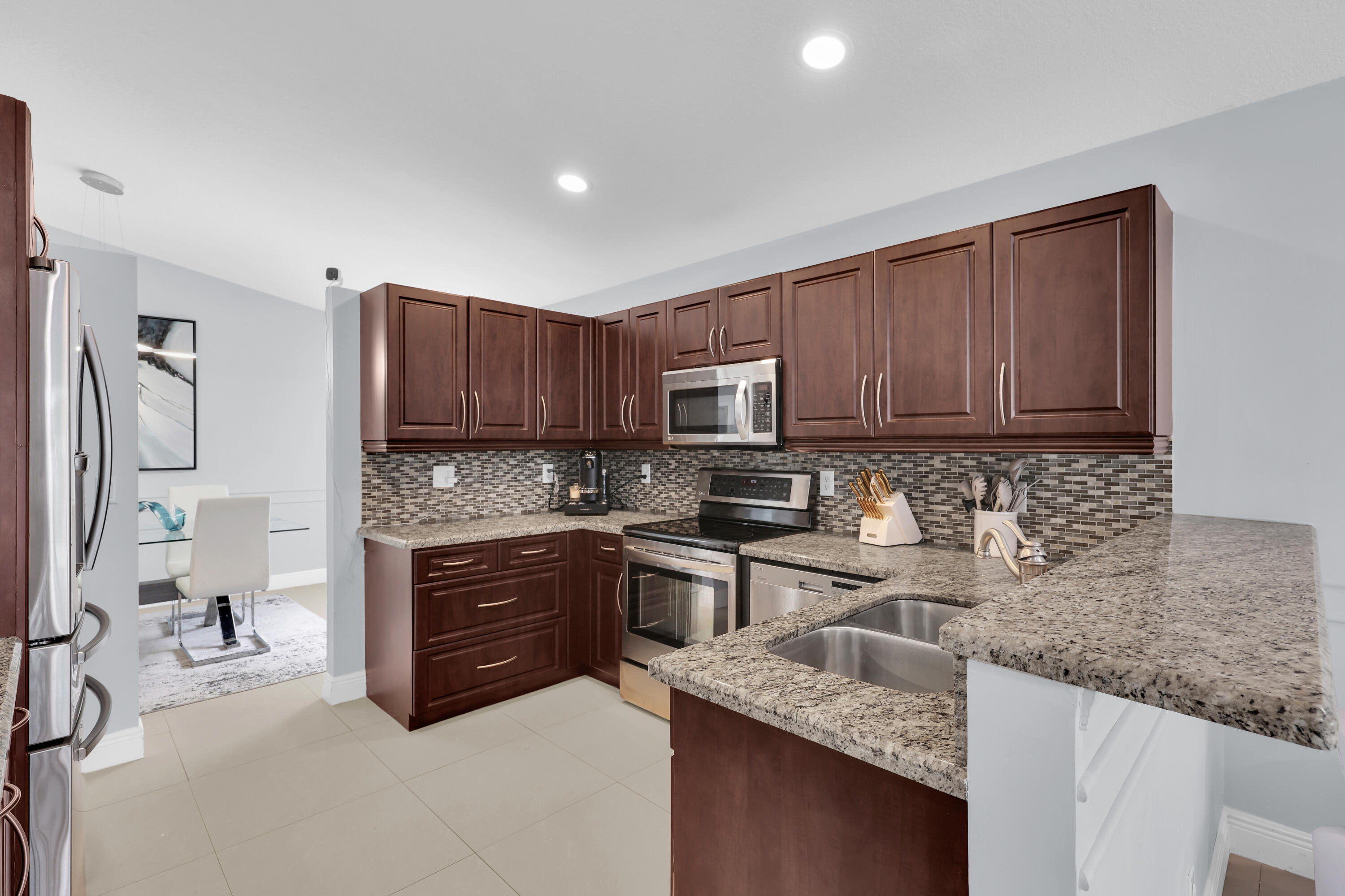 LIBERTY ISLES - Residential