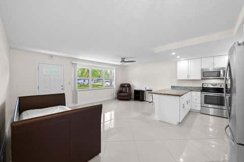 Tiny photo for 2503 Antigua Terrace #E1, Coconut Creek, FL 33066 (MLS # B26037202)