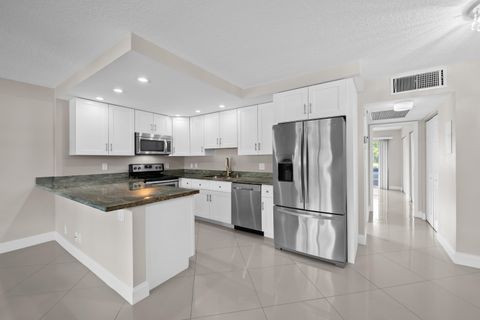 Tiny photo for 2503 Antigua Terrace #E1, Coconut Creek, FL 33066 (MLS # B26037202)
