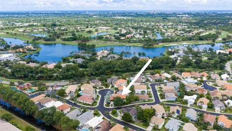 Photo of 123 Augusta Court, Jupiter, FL 33458 (MLS # B26071128)