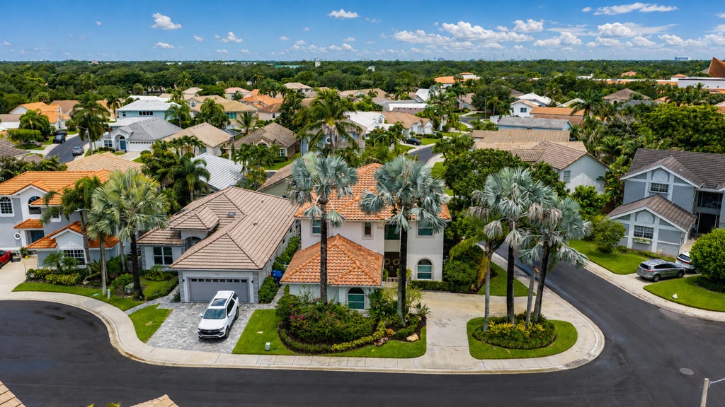 Photo of 123 Augusta Court, Jupiter, FL 33458 (MLS # B26071128)