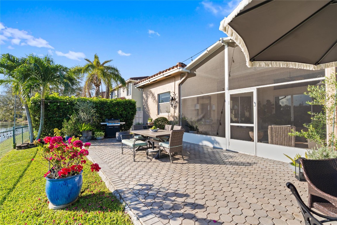 Nautica 164-36 B - Residential