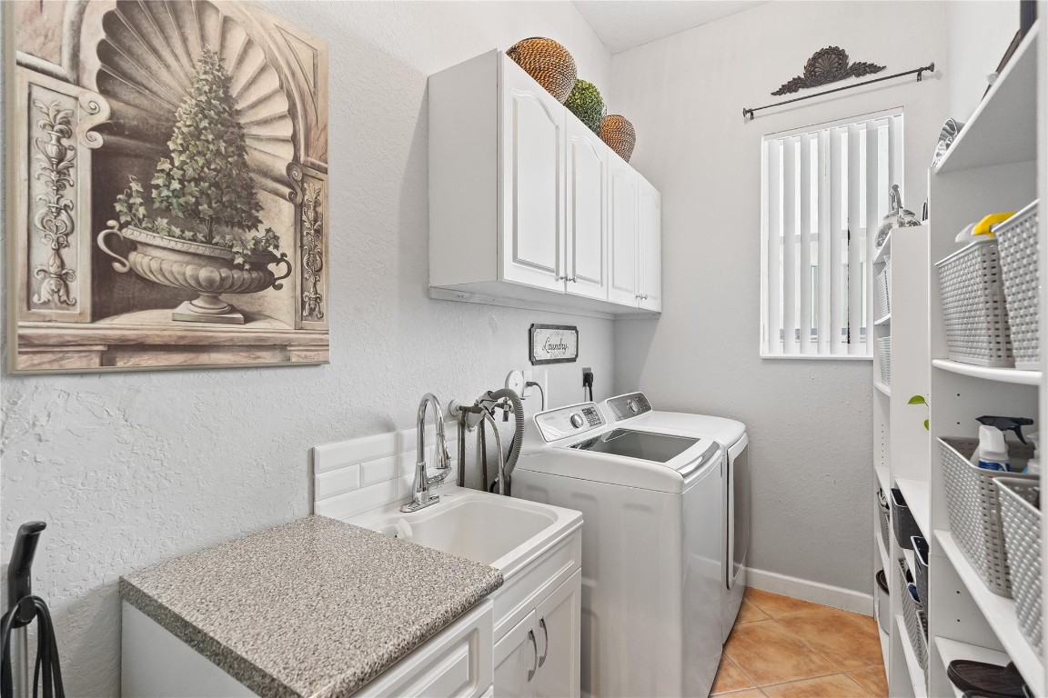 Nautica 164-36 B - Residential