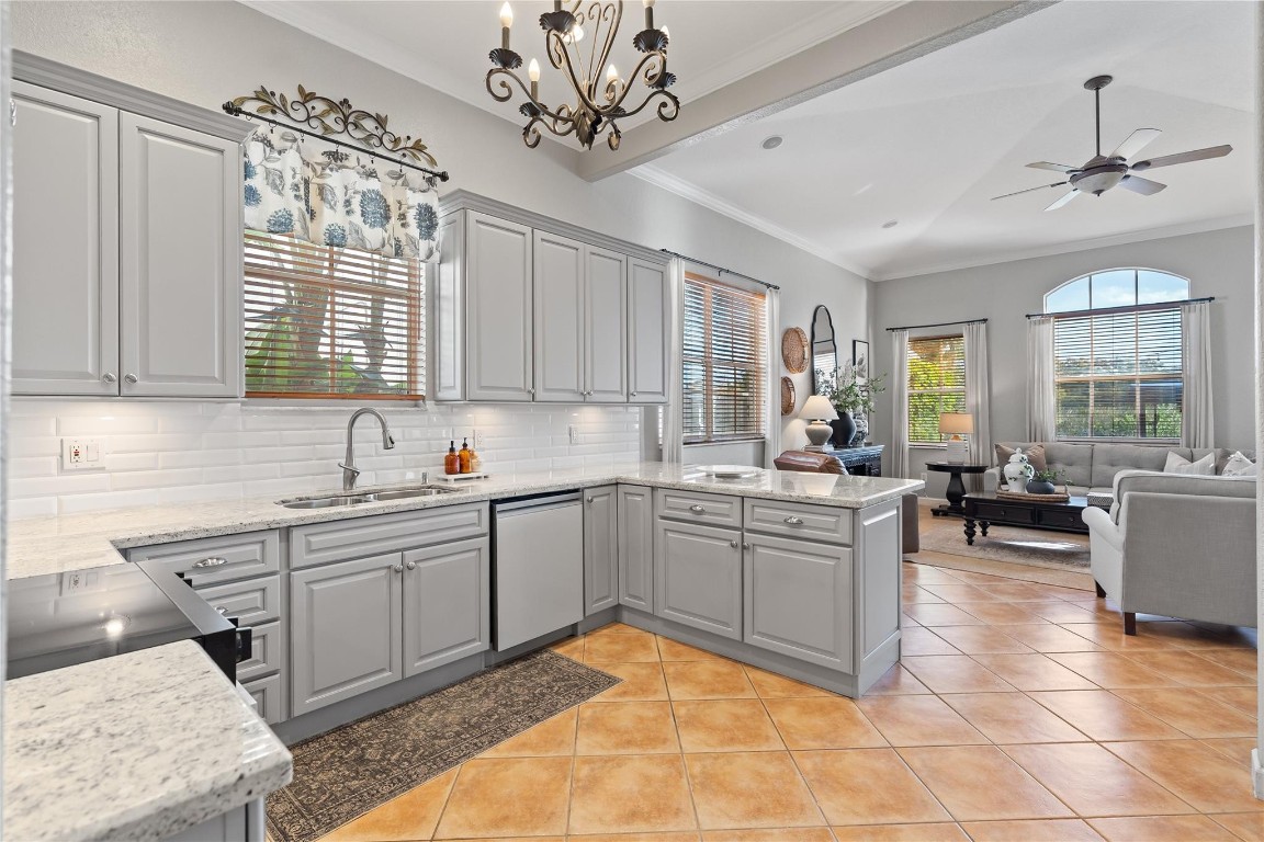 Nautica 164-36 B - Residential