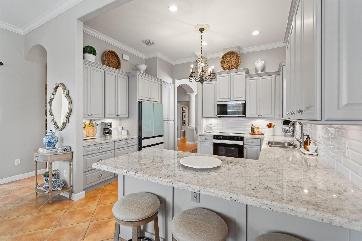 Nautica 164-36 B - Residential