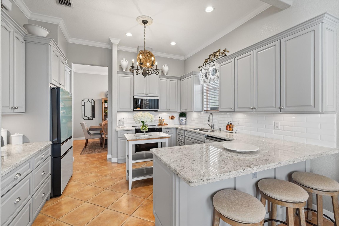 Nautica 164-36 B - Residential