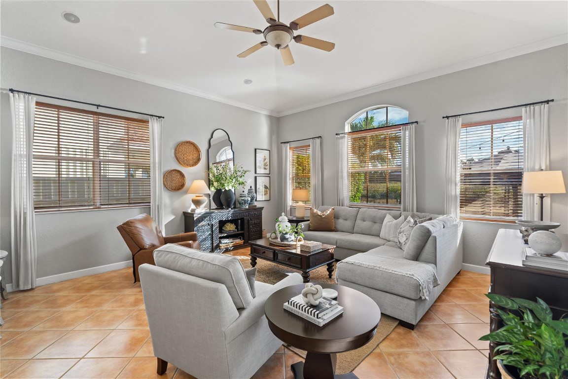 Nautica 164-36 B - Residential