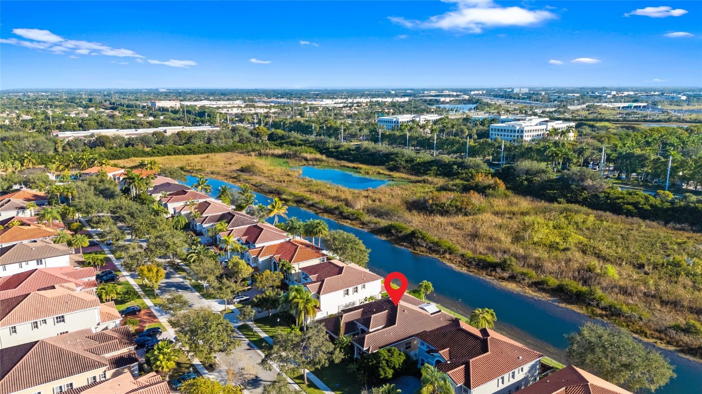 Nautica 164-36 B - Residential