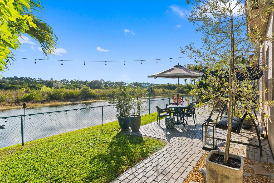 Nautica 164-36 B - Residential