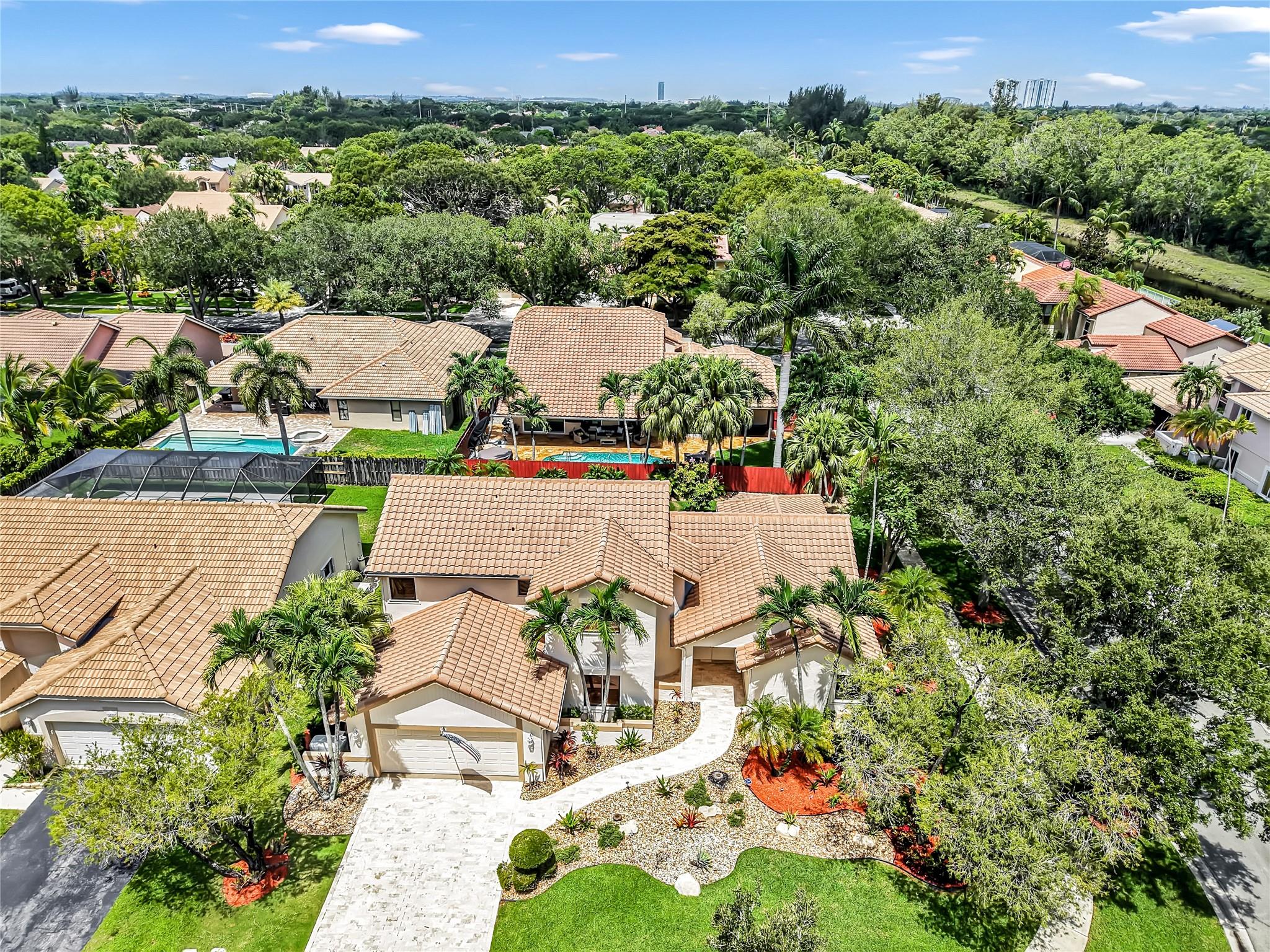 1881 NW 106th Ter