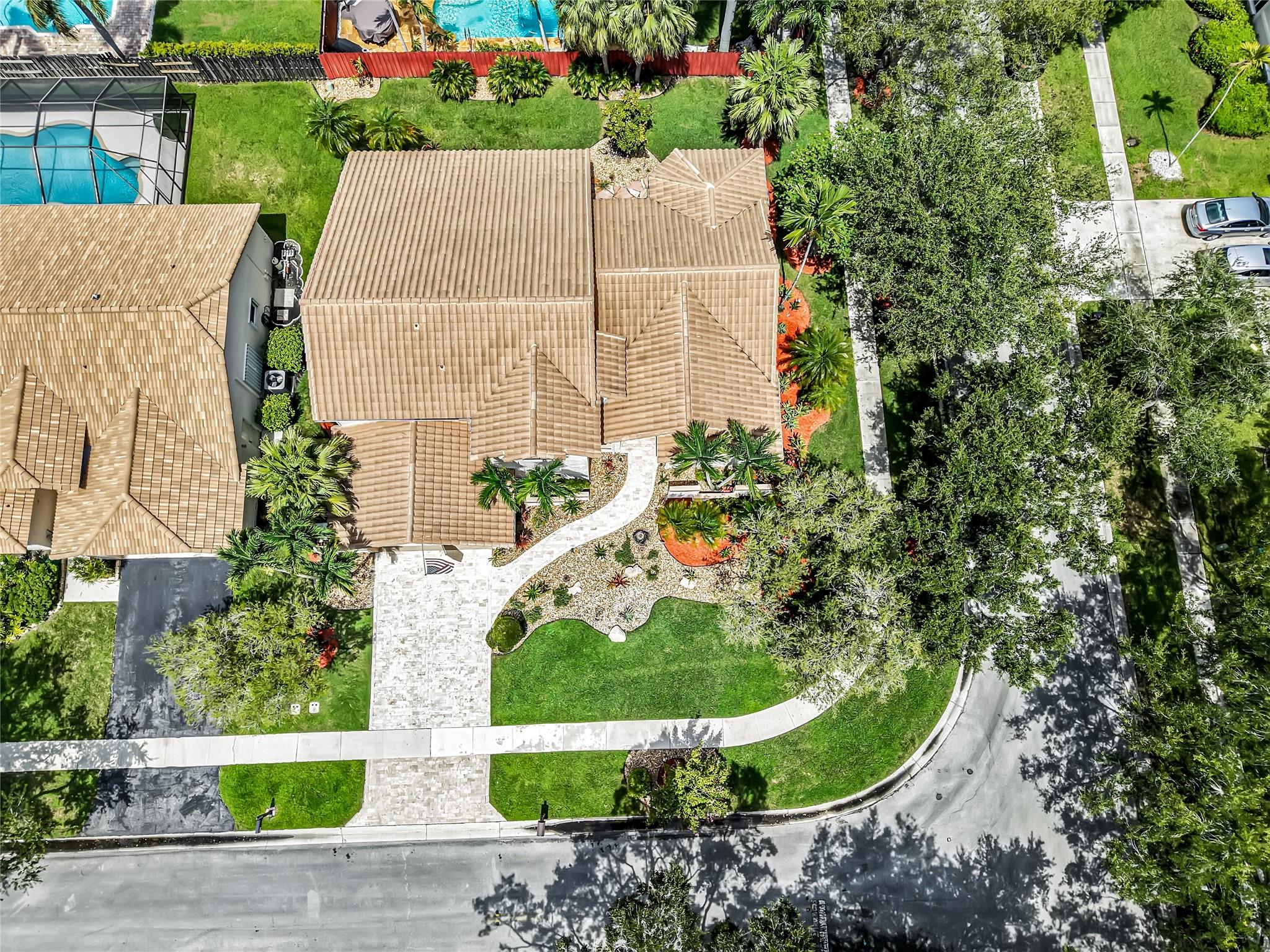 1881 NW 106th Ter