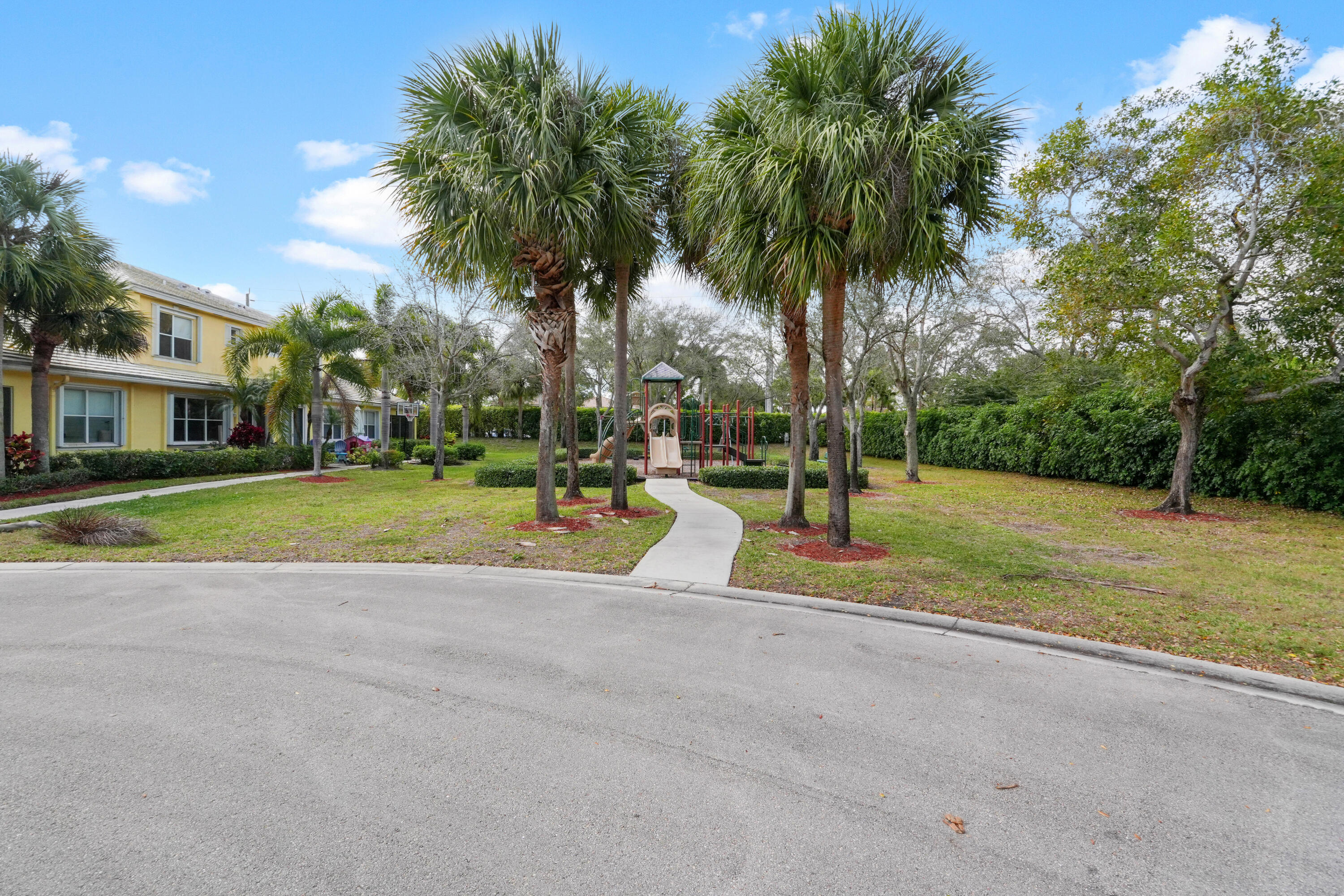 LANTERN KEY - Residential