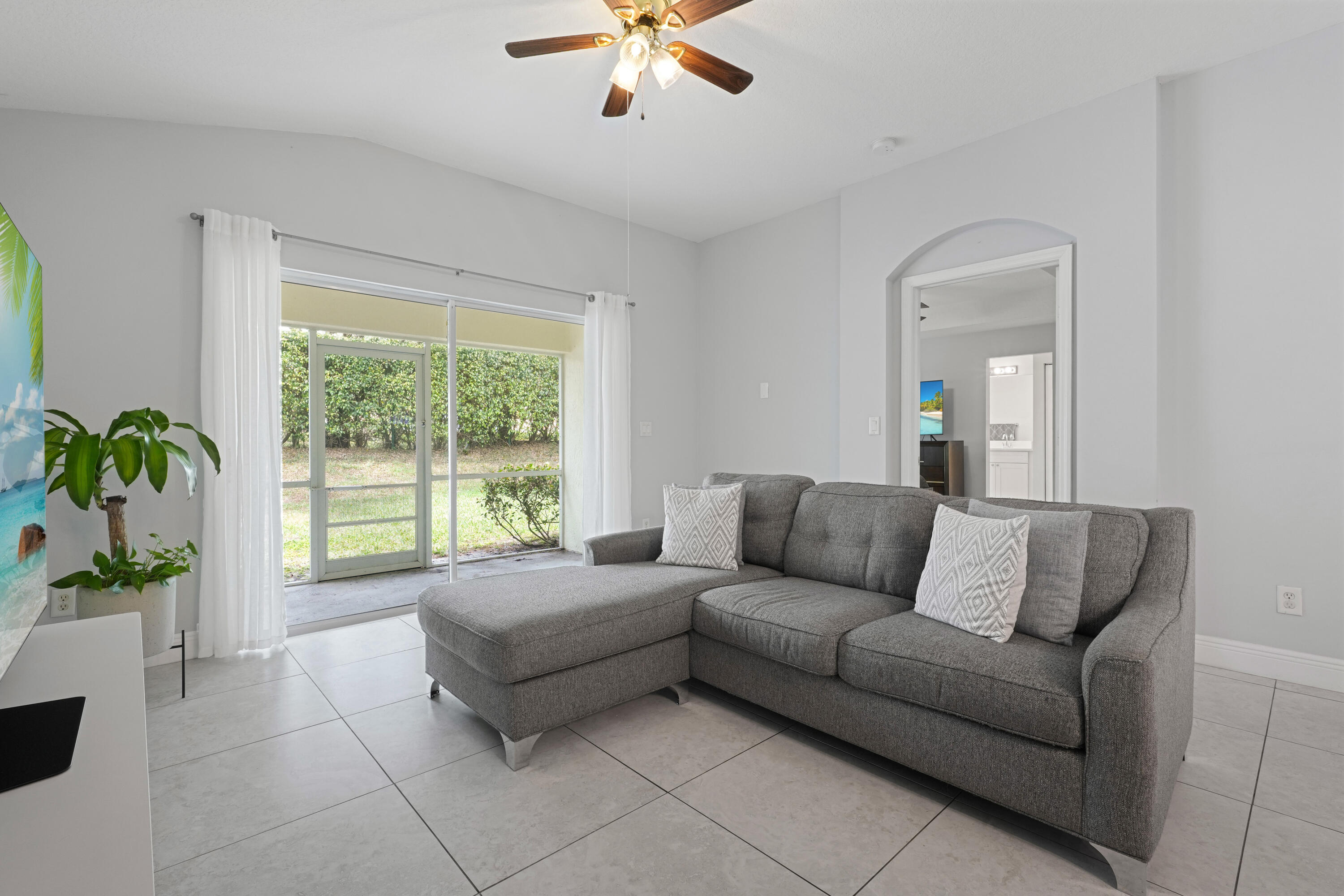 LANTERN KEY - Residential