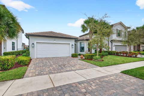 Tiny photo for 2455 Primrose Place, Oakland Park, FL 33309 (MLS # B26003836)
