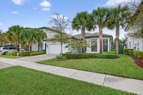 Tiny photo for 2455 Primrose Place, Oakland Park, FL 33309 (MLS # B26003836)